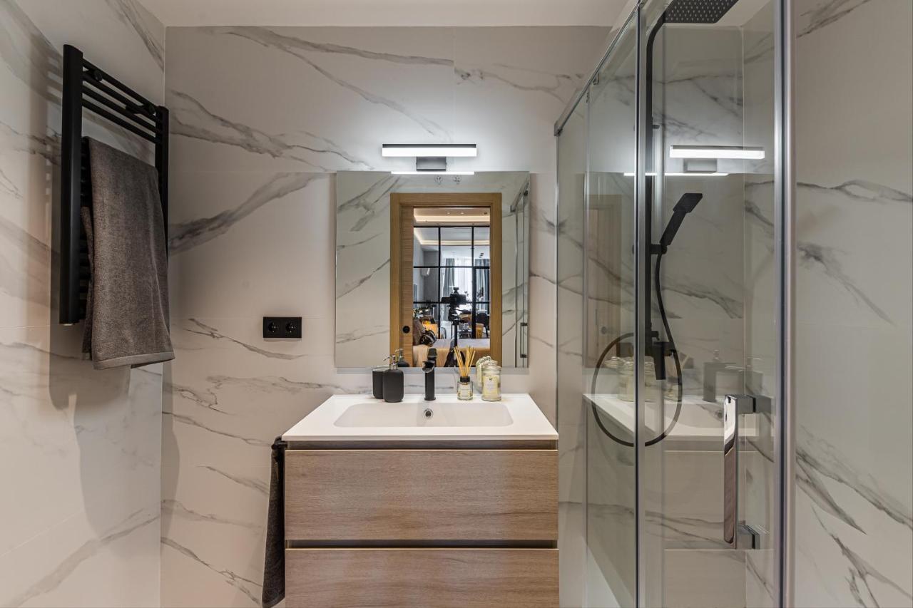 Totec Ventures Appartement Madrid Buitenkant foto